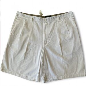VTG Eddie Bauer White Pleated Chino Shorts Men 42-Cotton Prep Dad Gorpcore Y2K